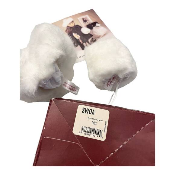American Girl Doll Elegant Hat & Muff Set Samantha Winter Pamphlet Burgundy Box - Picture 3 of 7